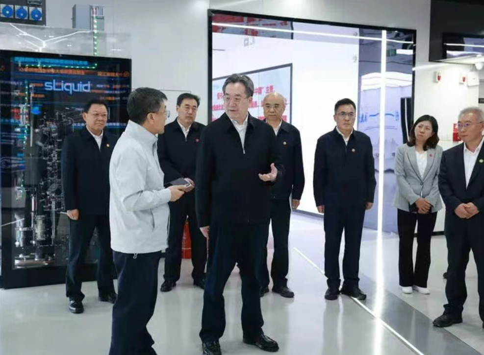 丁薛祥在调研算力网建设时强调 加快构建全国一体化算力网 赋能经济社会高质量发展    